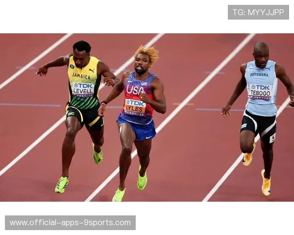 长跑国际邀请：肯尼亚运动员再创佳绩，赛场火爆！，肯尼亚长跑世界冠军