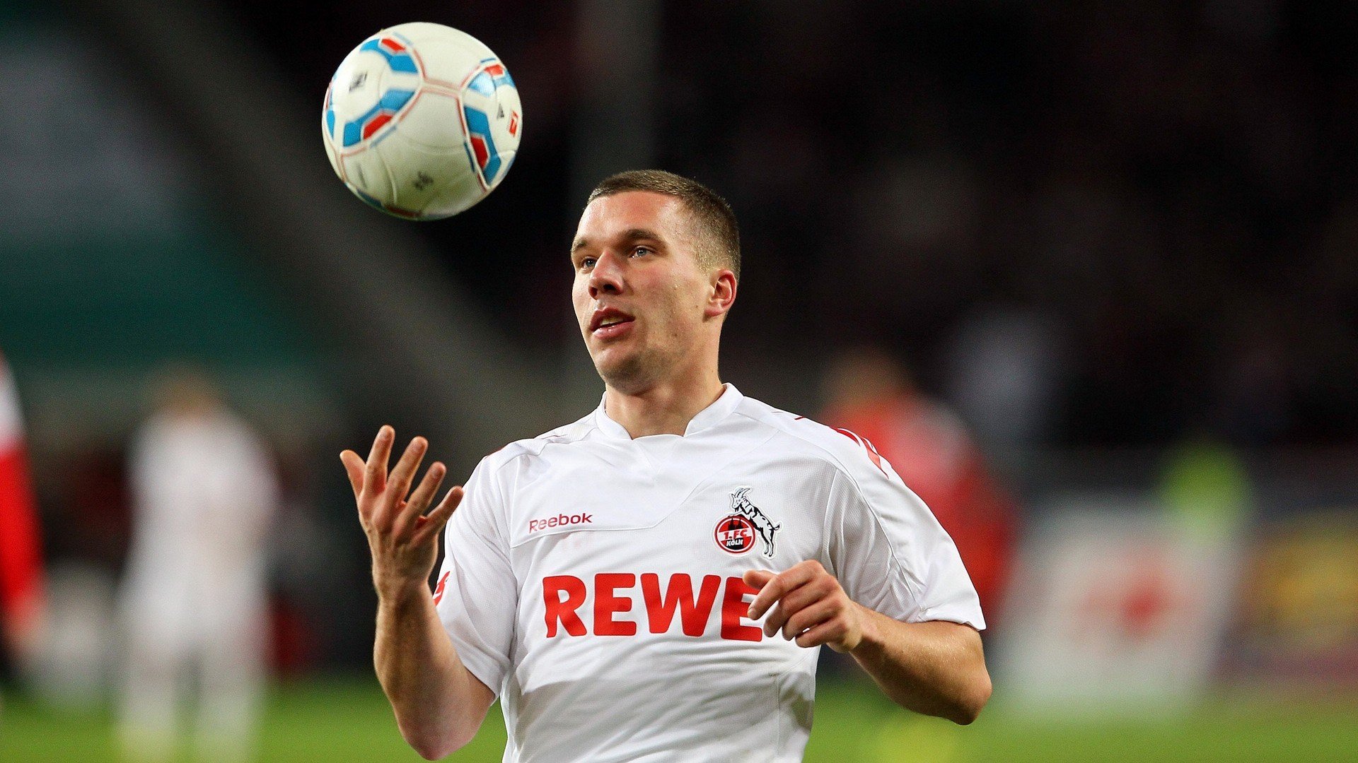 俱乐部在球队管理体系上进行结构性改革,俱乐部管理模式